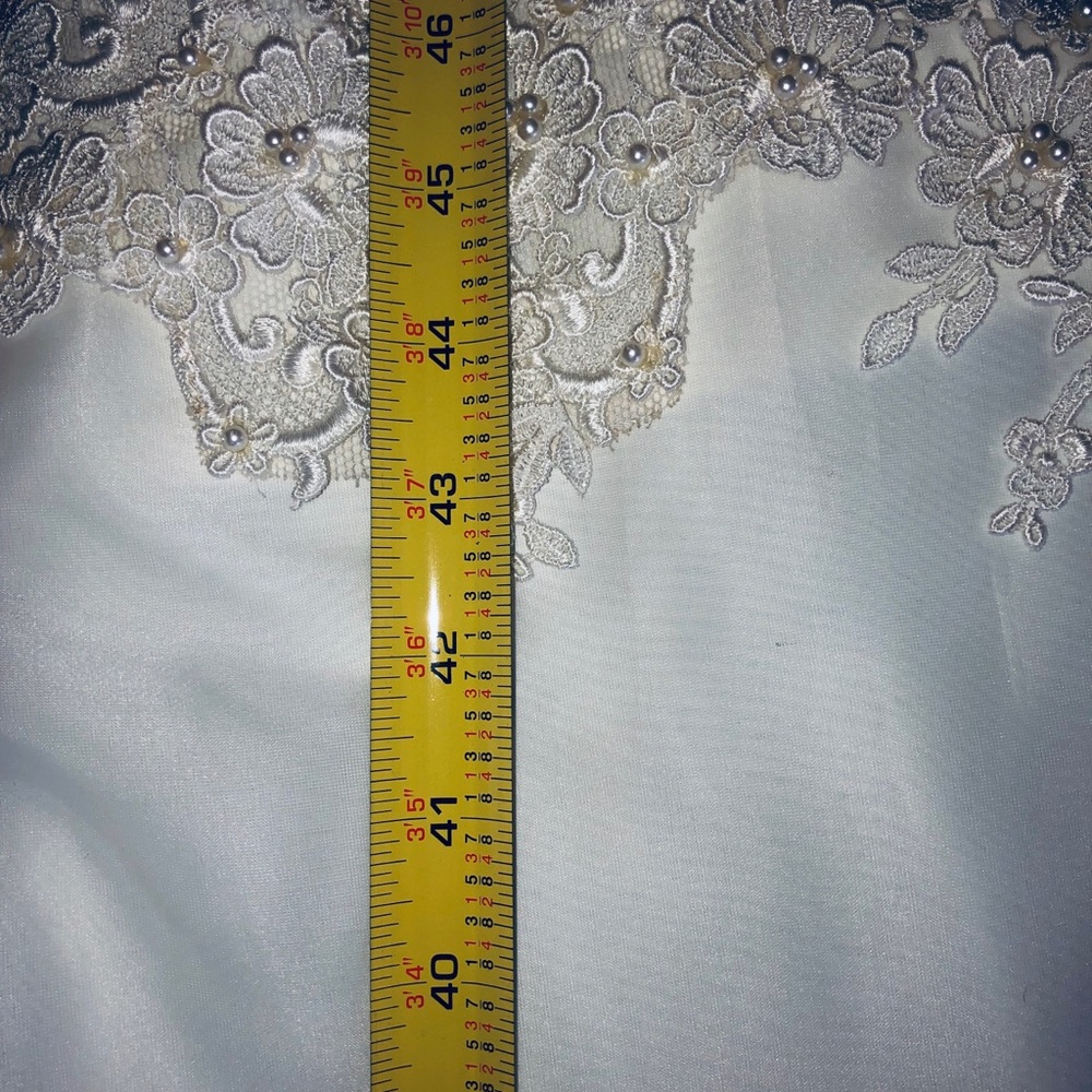 Vintage White Wedding Grown; Never Worn or Altered - Picture 5 of 8